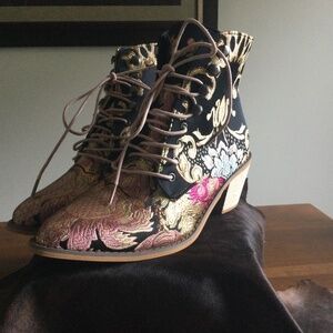 Lace Up Leather Granny Boots
